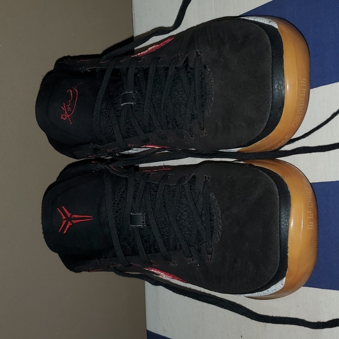 Kobe A.D Mid Black Gum